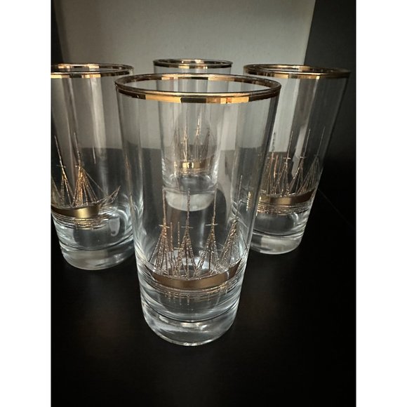 Vintage Set of 4 Midcentury 22K Gold Embossed Clipper Ship Glasses - Picture 2 of 8